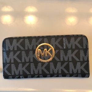 MK wallet/wristlet